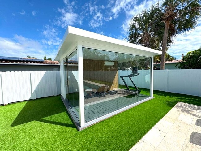 Building Photo - 2216 NW 4th Ave