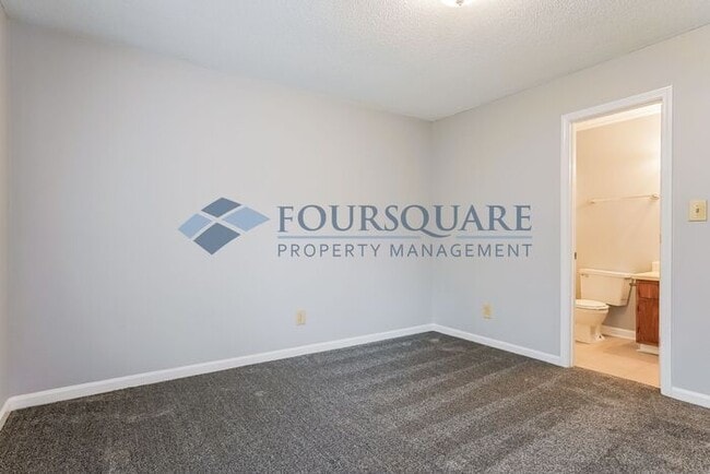 Building Photo - Charming 2-Bed / 2-Bath Duplex with Open Floor Plan & Shared Fenced Yard , Near I-40