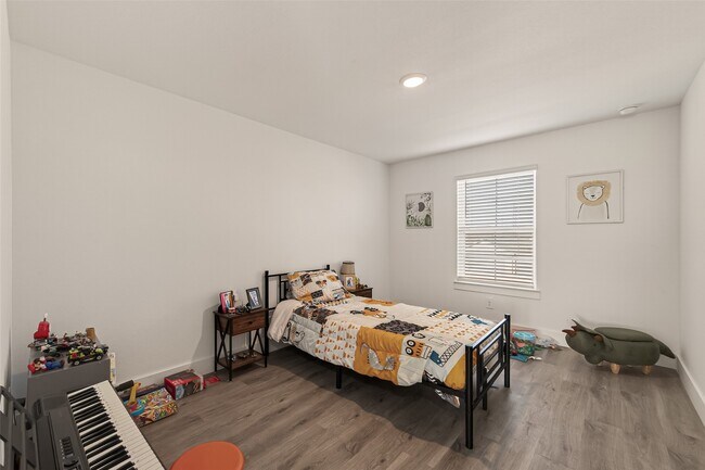 Building Photo - 3415 Dursley Landing Ct