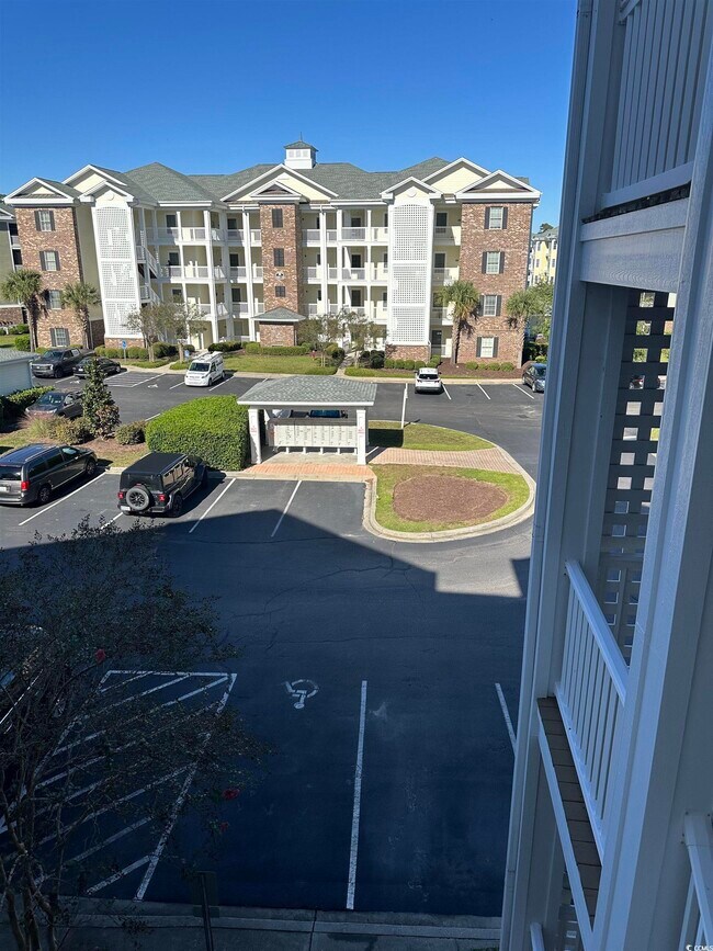 Building Photo - 4811 Magnolia Lake Dr