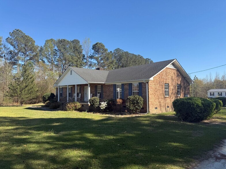 Building Photo - 1013 W Best Rd