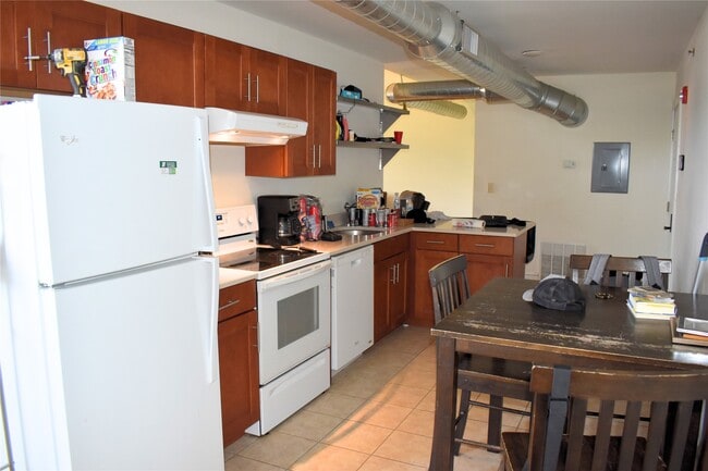 Building Photo - 257 Washington St