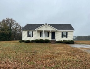 Building Photo - Single Family Home in Nashville