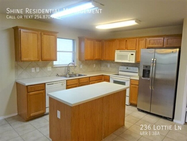 Building Photo - 236 Lottie Ln