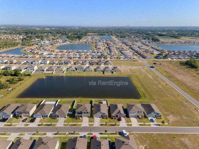 Building Photo - 816 Will Scarlett Ave