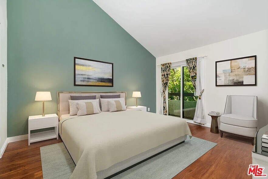 Vaulted ceilings in master bedroom, and balcony views - 5955 W 8th St