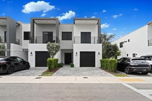 Building Photo - 6812 SW 80th St