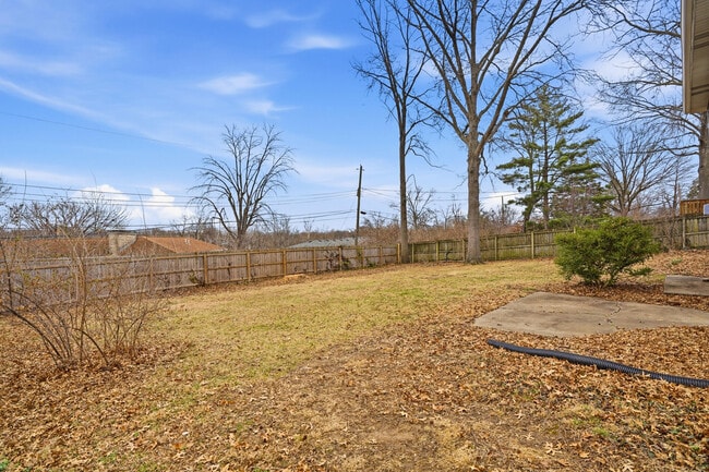 Building Photo - 208 Westridge Dr