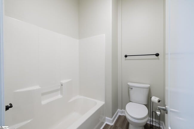 Building Photo - 1001 S Church St