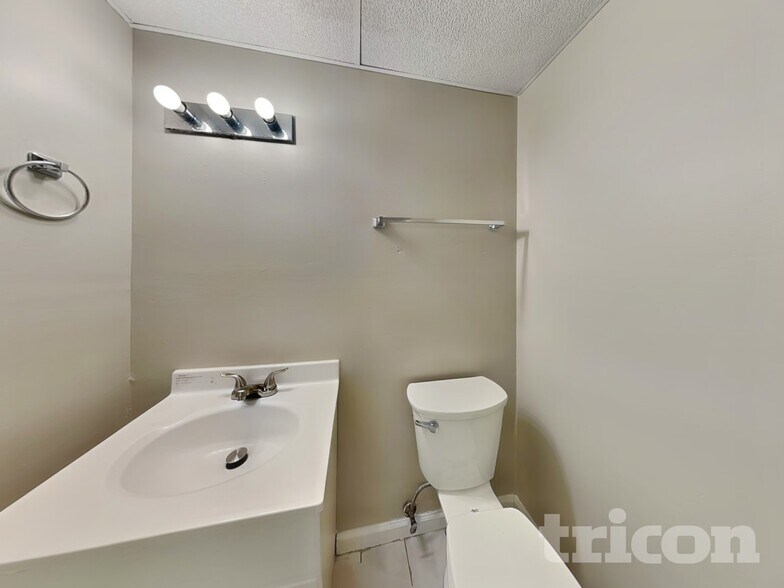 Building Photo - 1192 Haven Brook Ln NE