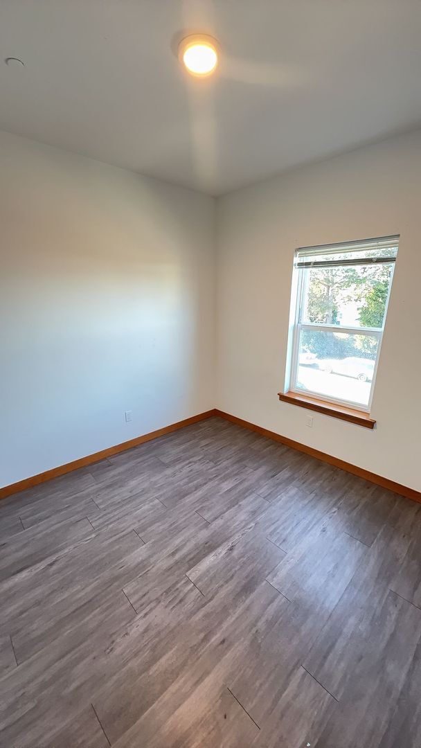 Building Photo - 1200/1210 Billy Frank Jr Street - 1210 #201