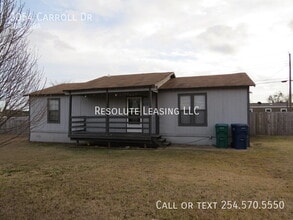 Building Photo - 3054 Carroll Dr