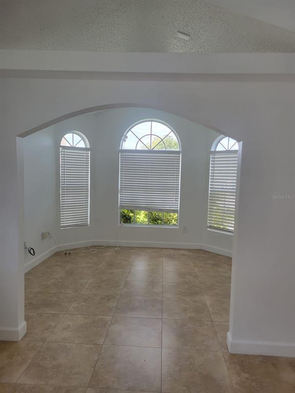 Building Photo - 2304 Anhinga Dr