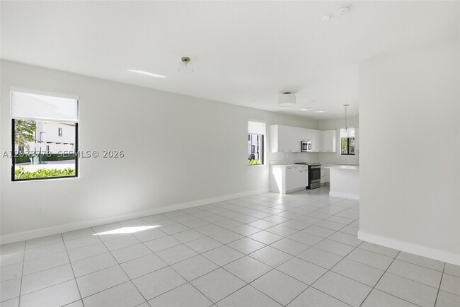 Building Photo - 4426 NW 83rd Pkwy