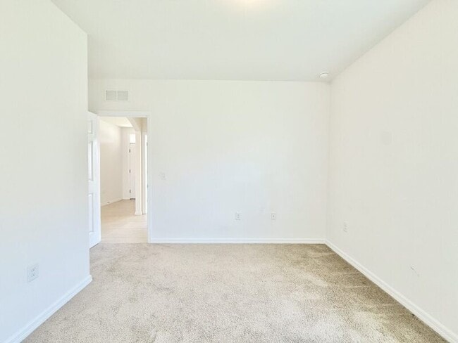 Building Photo - 3422 Cancun Ct