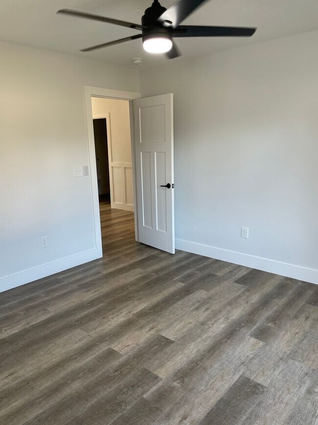 Building Photo - Beautiful Home for Rent – Modern Comforts ...