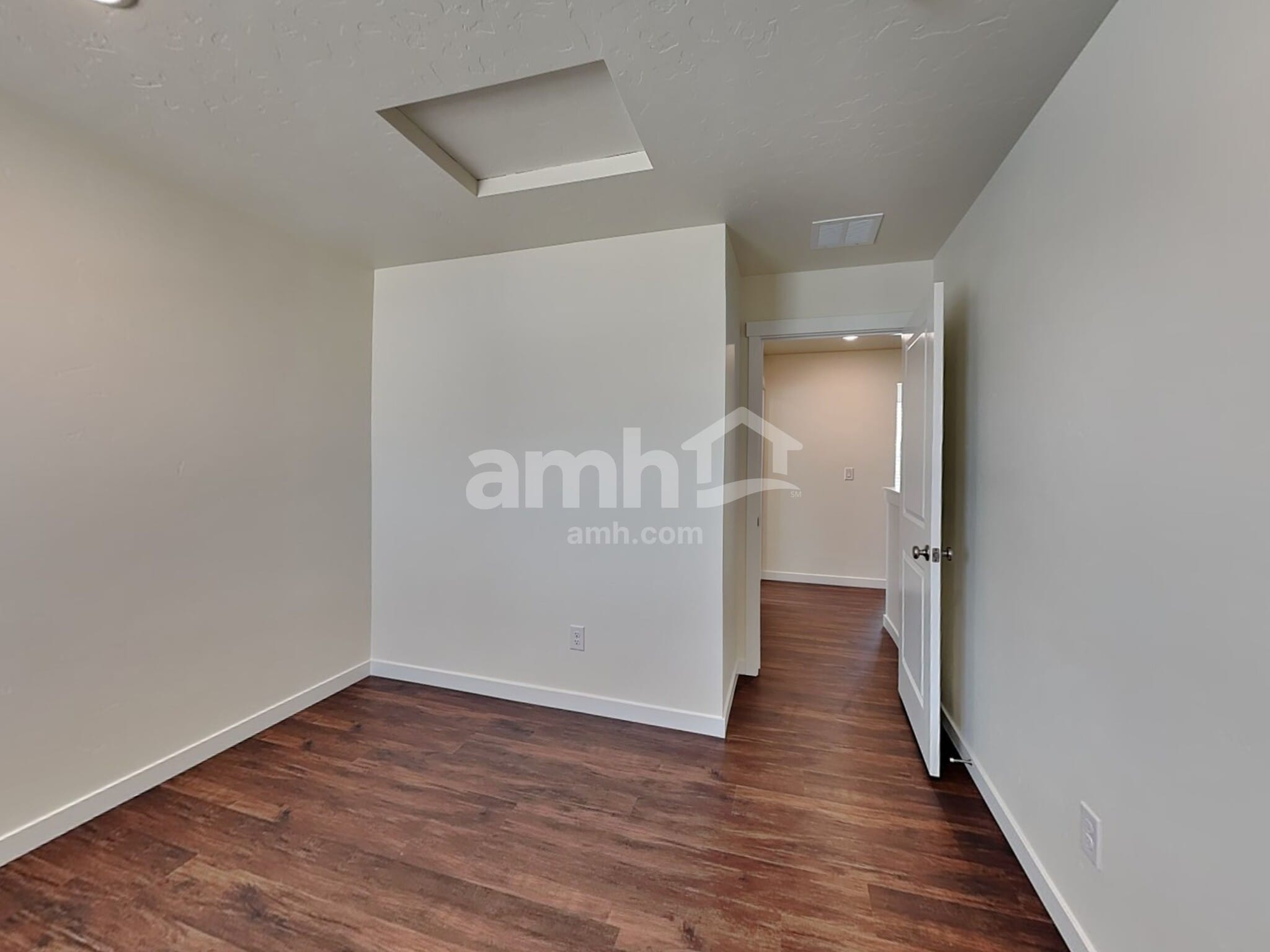 Building Photo - 9475 W Shumard St
