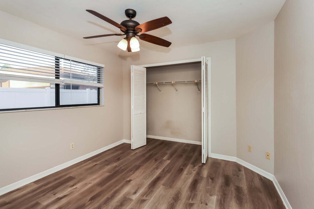 Building Photo - 1432 SE 17th Terrace