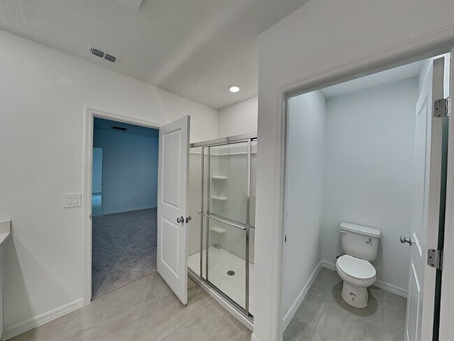 Building Photo - 4760 Yellow Elder Wy