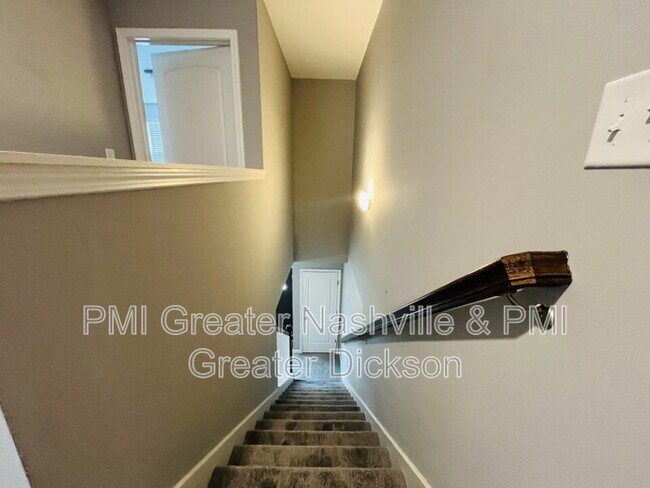 Building Photo - 409 Bell Forge Ct