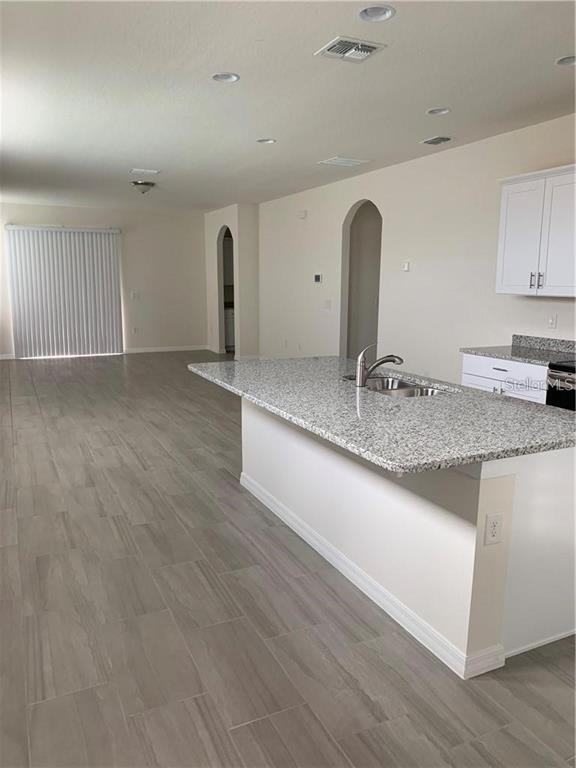 Building Photo - 16856 Hypatia Alley