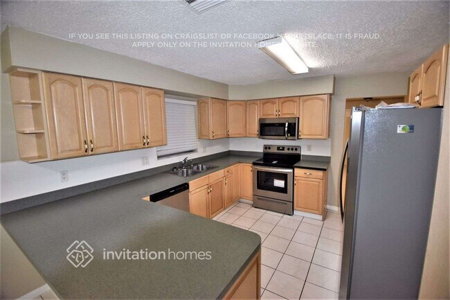 Building Photo - 11184 Malayan St