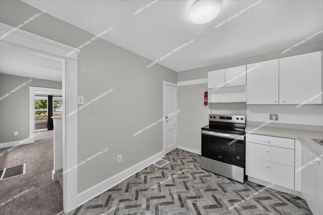 Building Photo - 2322 Fordham St