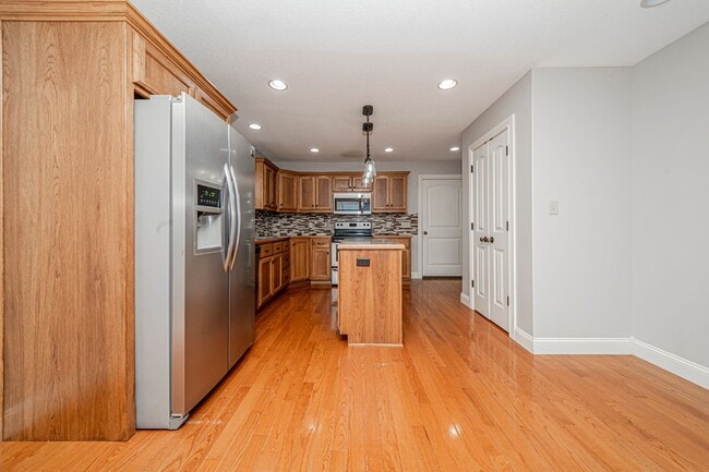 Building Photo - Please View 3D Virtual Walk-Through Before Scheduling a Showing