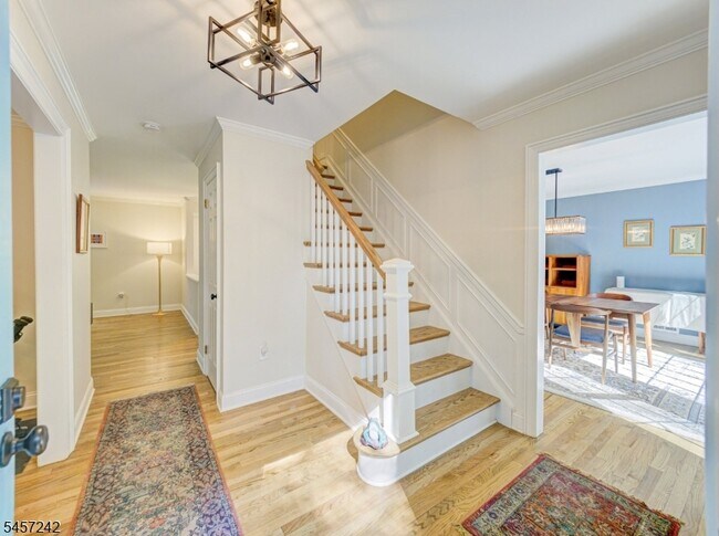 Building Photo - 152 Woolf Rd