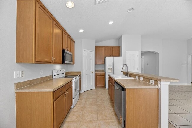 Building Photo - 9613 Cypress Harbor Dr