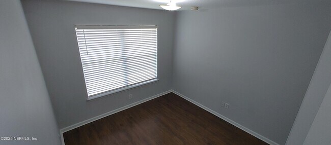 Building Photo - 1035 Beckingham Dr