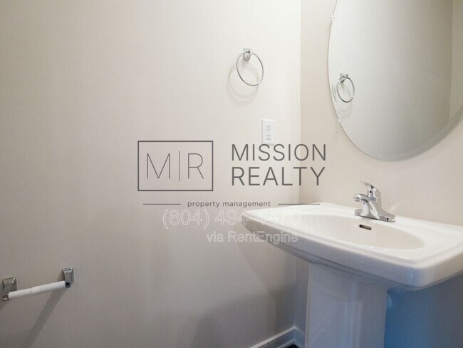 Building Photo - 4184 Pk Trl Dr