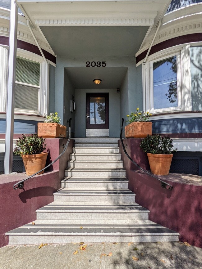 Building Entrance - 2035 Channing Way