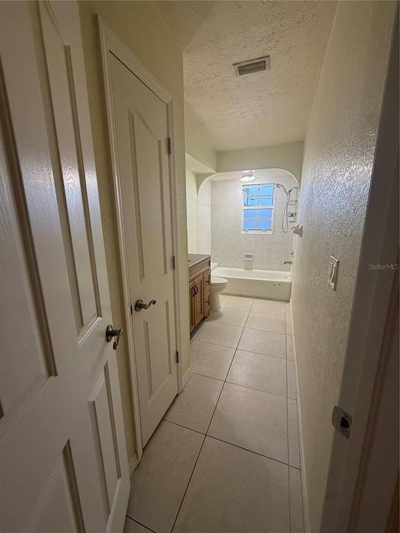 Building Photo - 440 W Tarpon Blvd NW