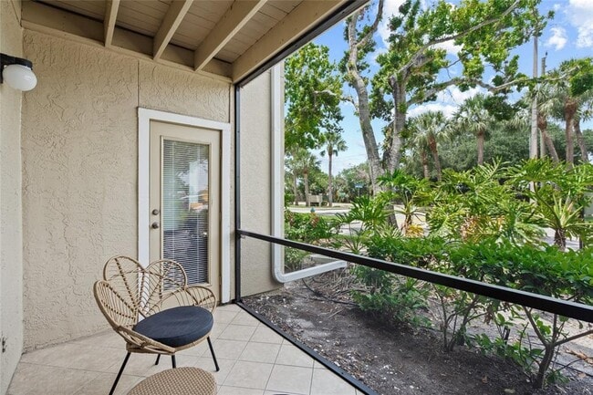 Building Photo - 4037 Crockers Lake Blvd