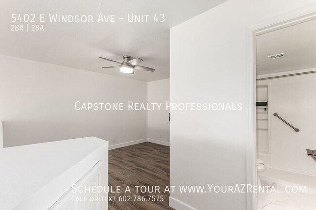 Building Photo - 5402 E Windsor Ave