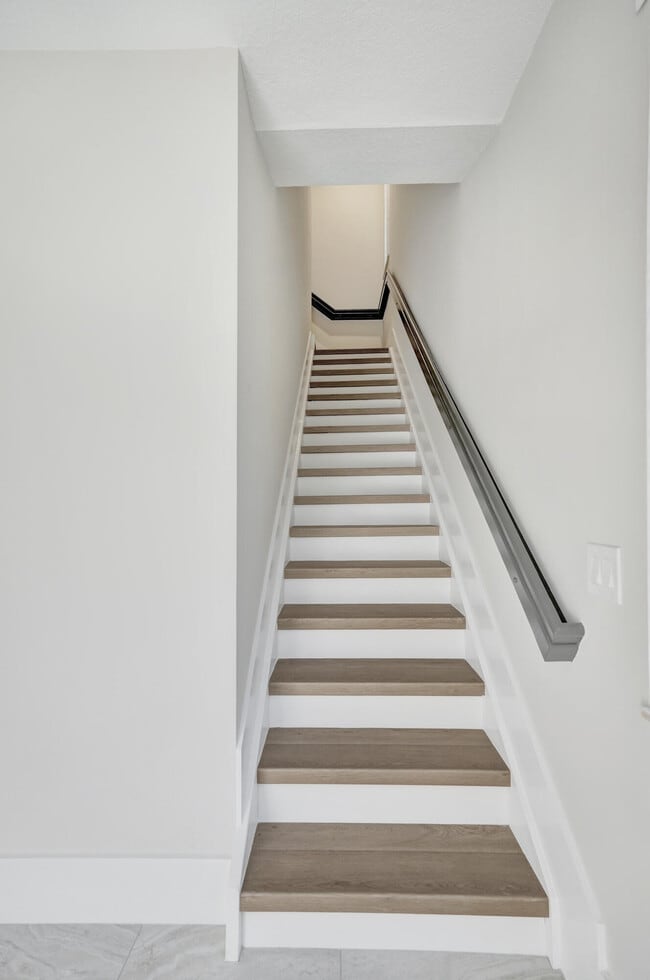 Building Photo - 3600 NW 5th Terrace