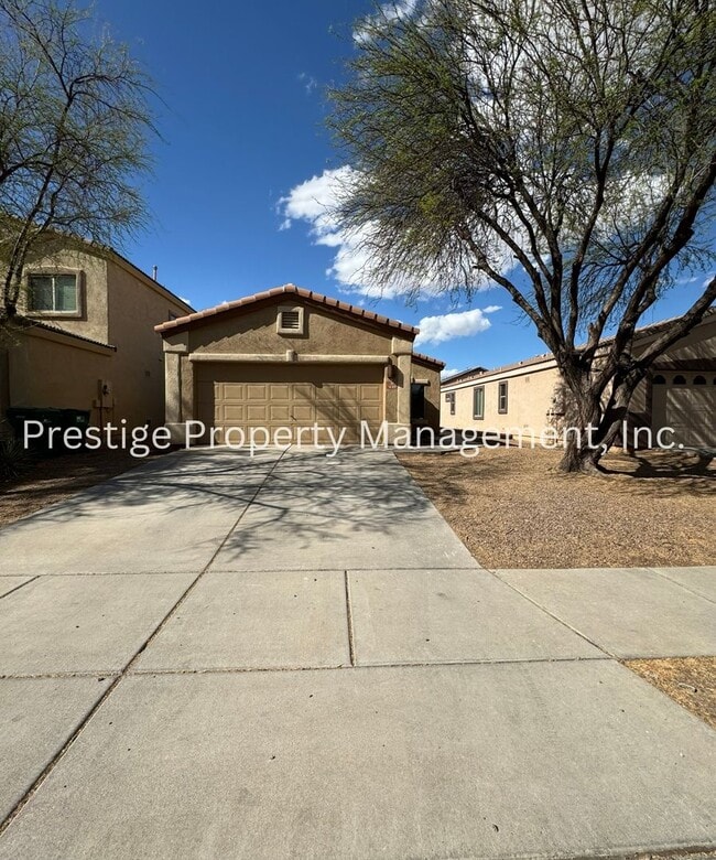 Building Photo - Spacious, Rancho Sahuarita Beauty!