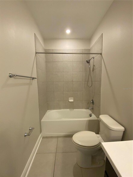 Building Photo - 34273 Radley Wy