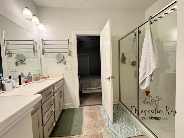 Building Photo - 5922 Lazio Ct