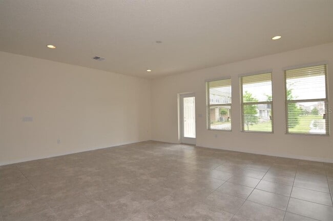 Building Photo - 417 Merry Brook Cir
