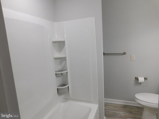 Building Photo - 1242 S Governors Ave