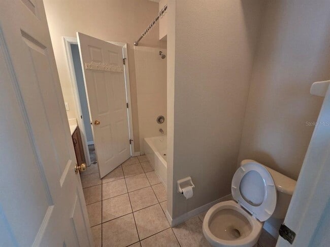 Building Photo - 14955 Hawksmoor Run Cir