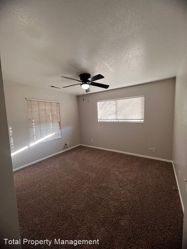 Building Photo - 3 br, 2 bath House - 1697 E. Avila Dr