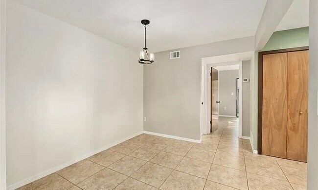 Building Photo - 3468 NW 37th Ave