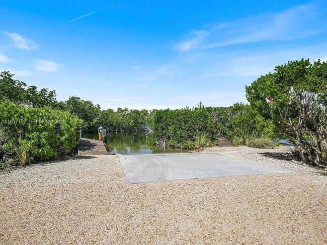 Building Photo - 202 Sanctuary Dr.