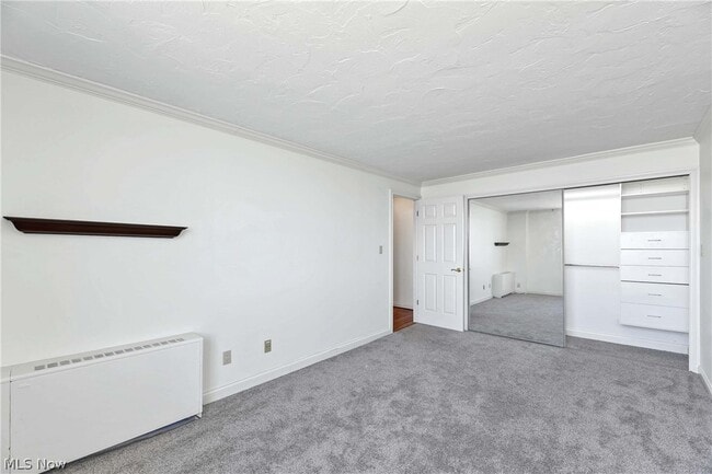 Building Photo - 12900 Lake Ave