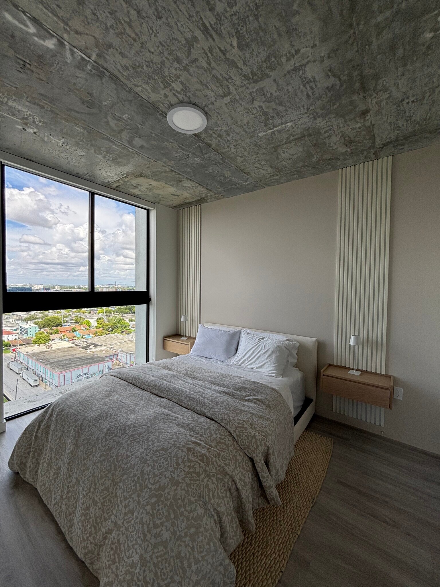 Building Photo - 1740 NW 1st Ave