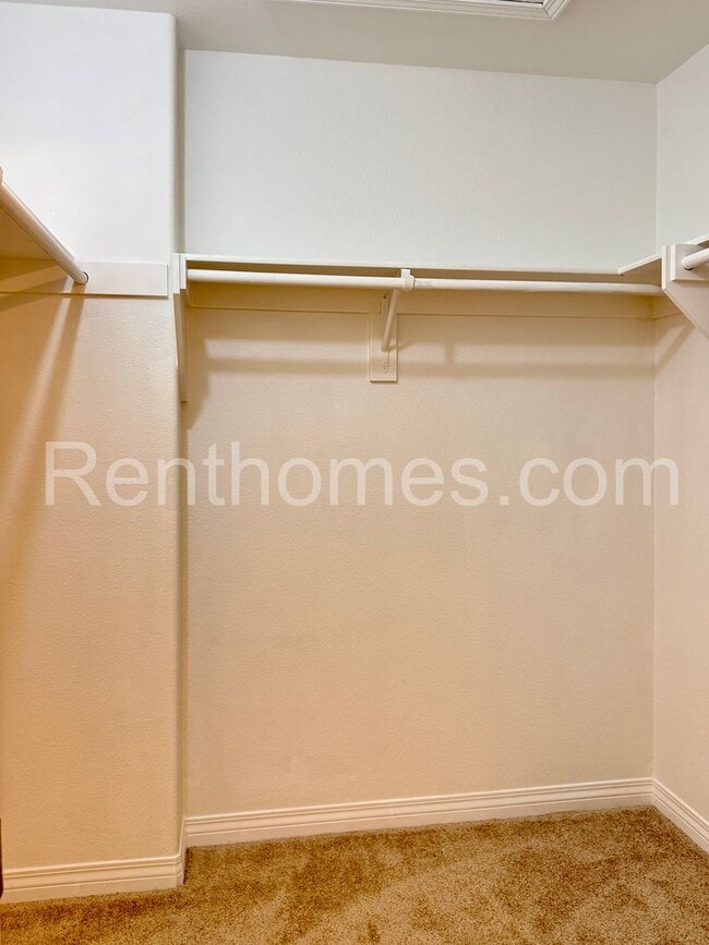 Building Photo - 8926 Spectrum Center Blvd