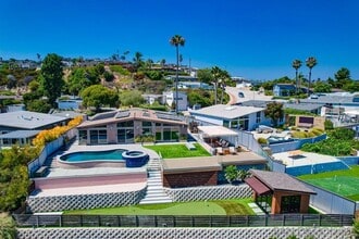 Building Photo - 4957 Pacifica Dr
